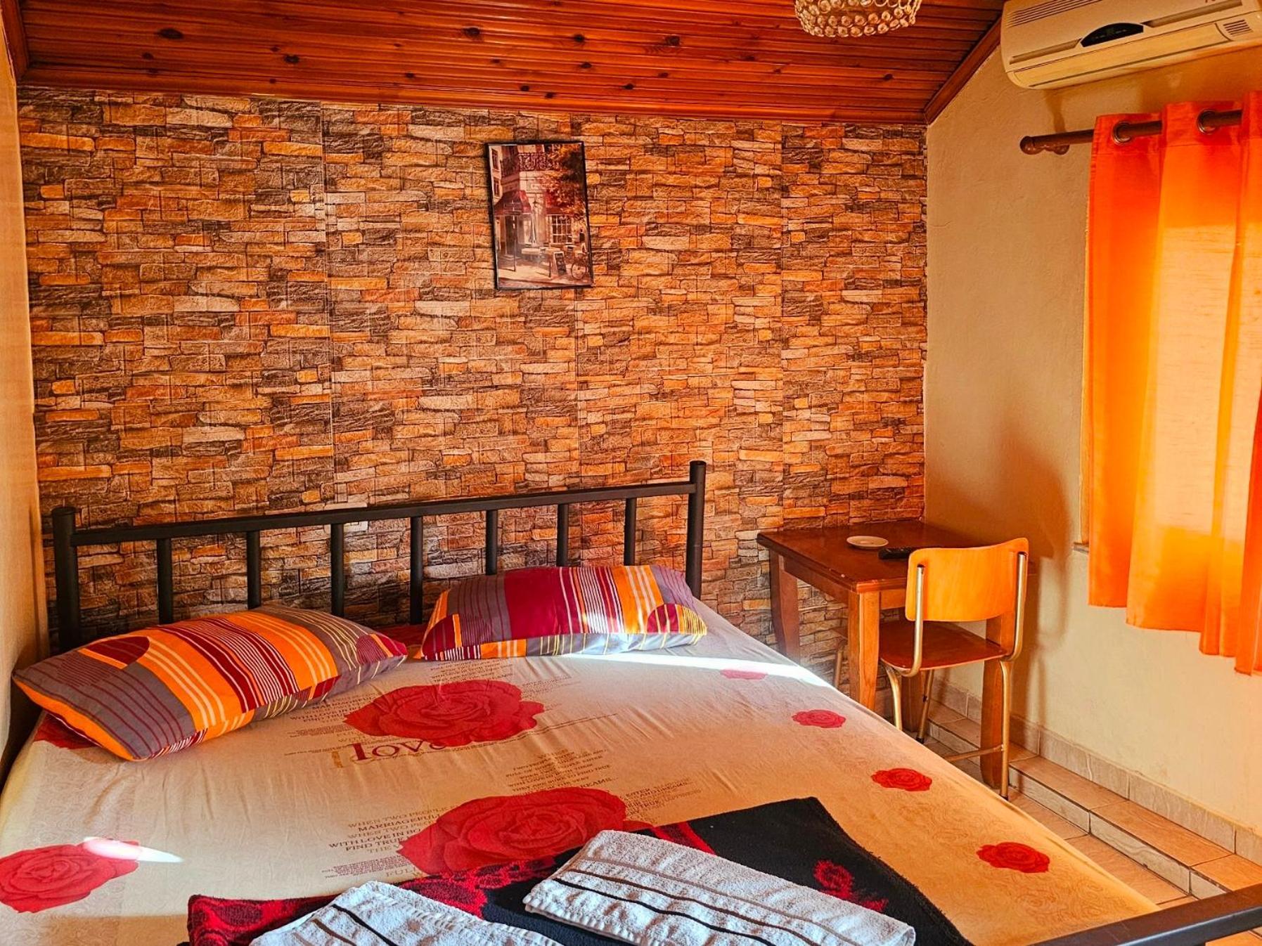 Dafina Hotel Tirana Pokoj fotografie